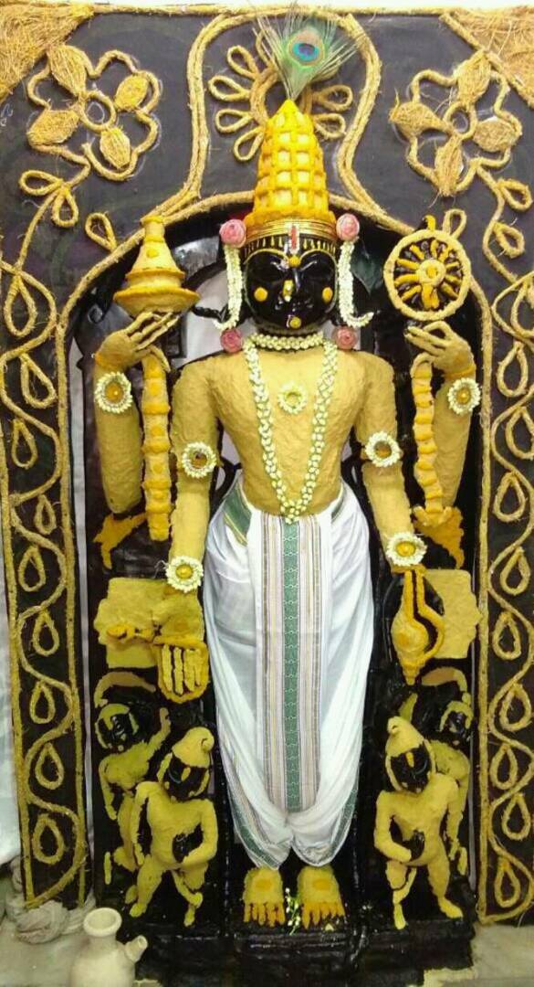 Sree Dwarakadheesh Gandha Lepana 2017apr30.Jpg