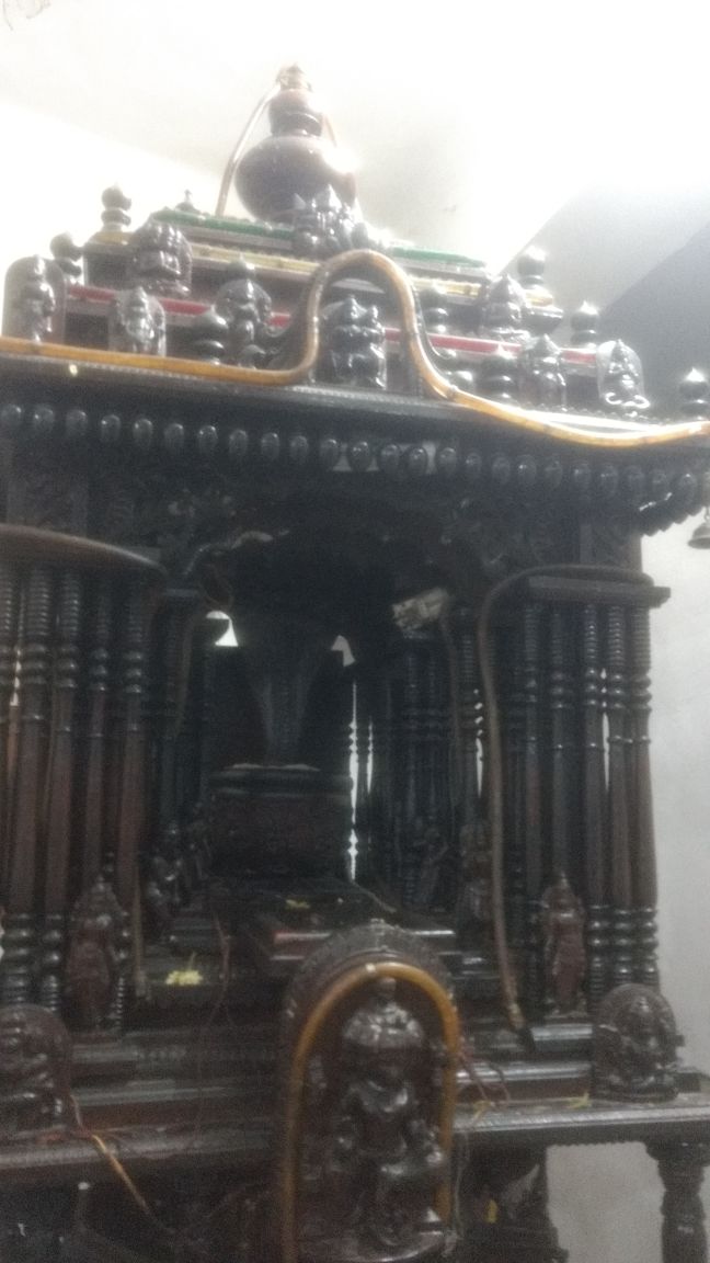 Sri Sheshadasaru Helida Hrudayadalliruva 100 Khambada Rathada Namoone Lingampalli Raghavendra Swamy Mutt Kachiguda 2017feb05 5.Jpg